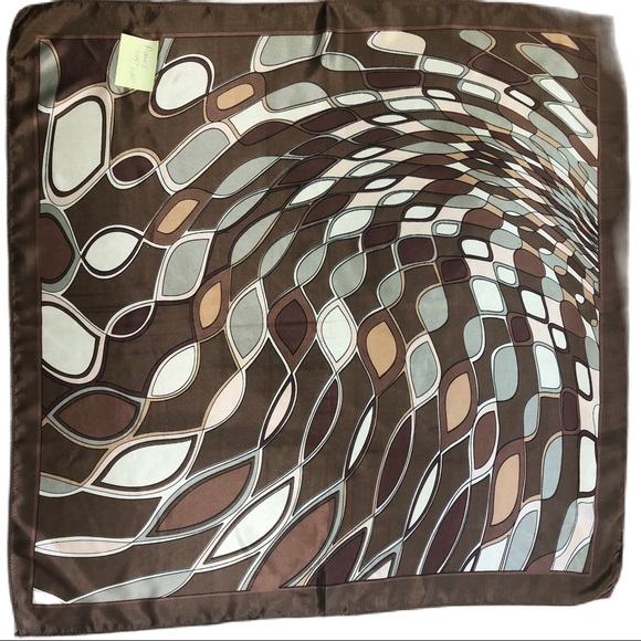 Multi-Color, Geometric Print Scarf - Picture 2 of 4